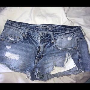 American eagle jean ripped shorts size 6